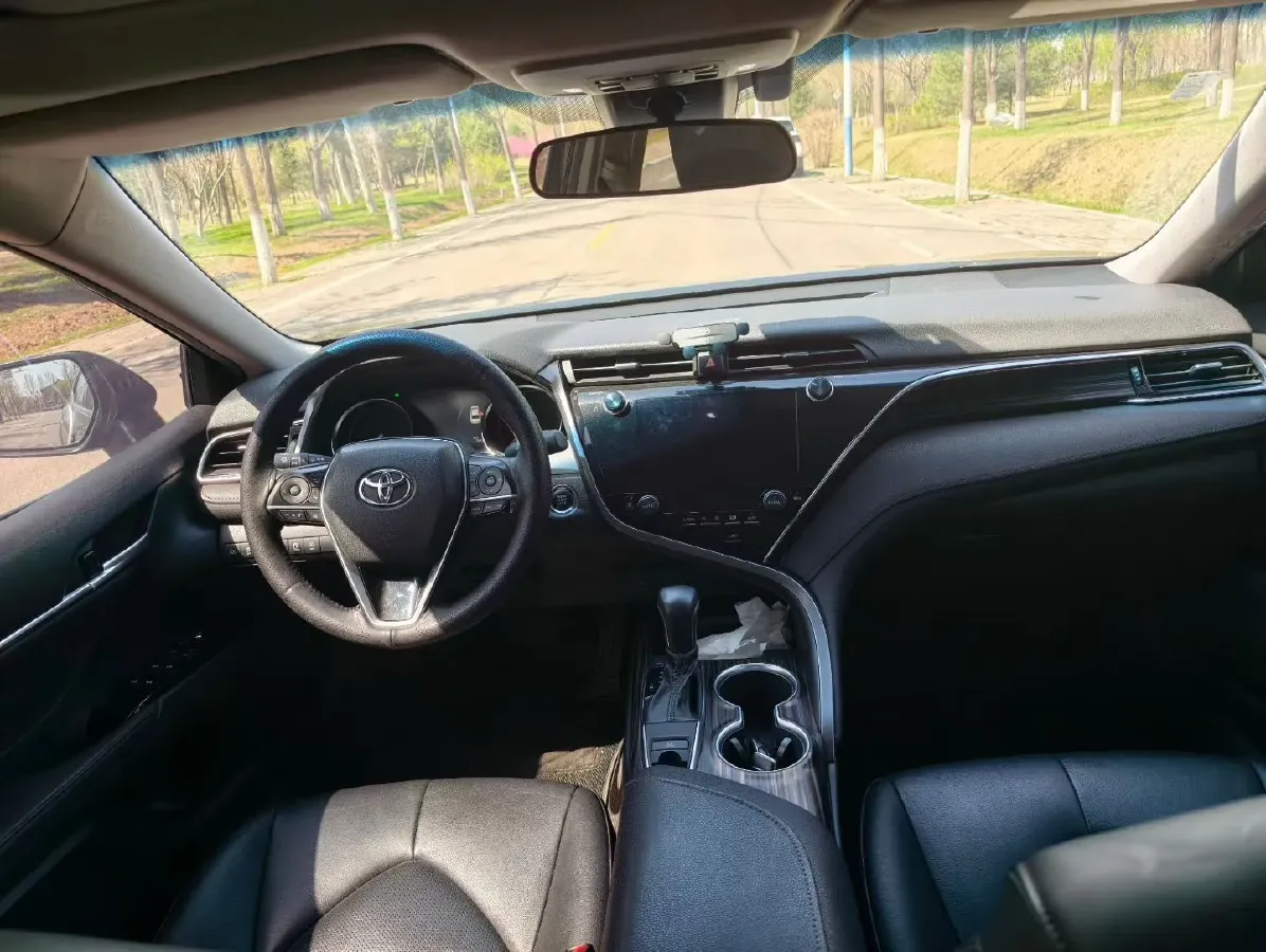 2021 Toyota Camry 2.0L 178HP L4 CVT,autocango,china used car exporter,china ev exporter,chinese used car exporter,chinese used ev exporter