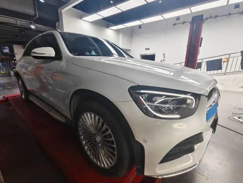 2020 Mercedes-Benz GLC Class 2.0T 197HP L4 9AT,autocango,china used car exporter,china ev exporter,chinese used car exporter,chinese used ev exporter