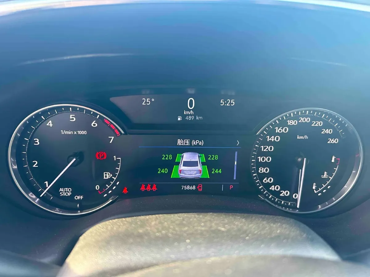 2021 Cadillac CT5 2.0T 237HP L4 10AT,autocango,china used car exporter,china ev exporter,chinese used car exporter,chinese used ev exporter