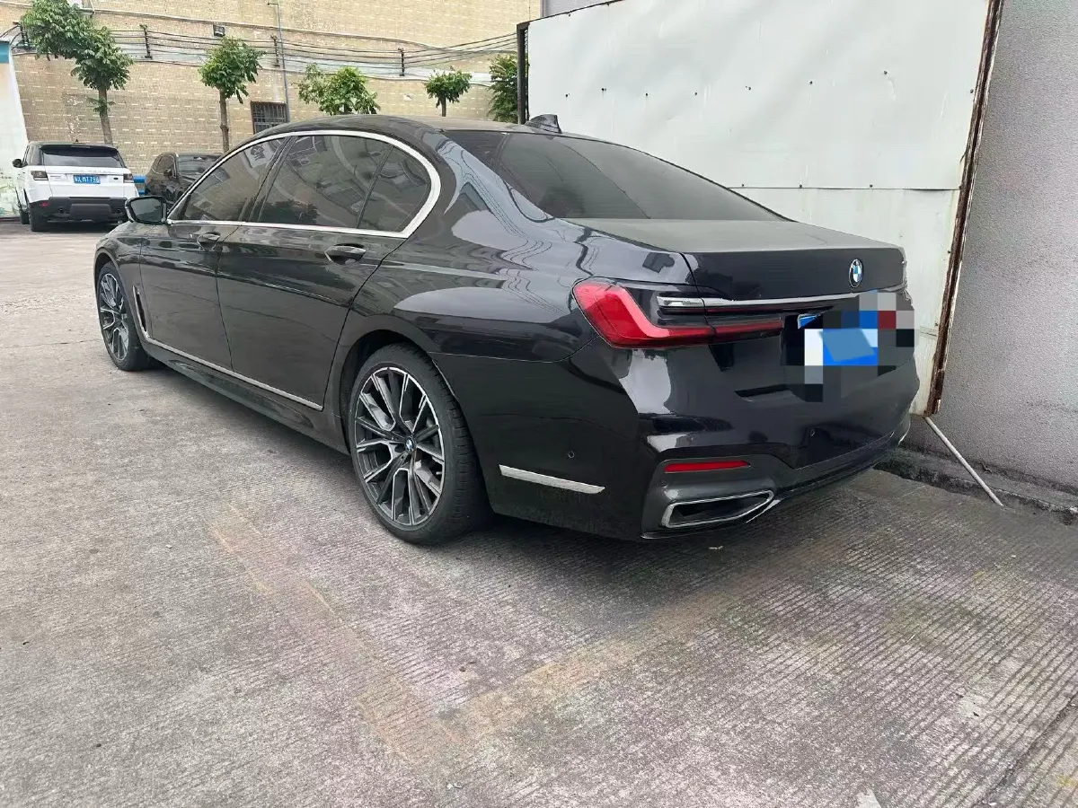 2019 BMW 7 Series 3.0T 340HP L6 8AT,autocango,china used car exporter,china ev exporter,chinese used car exporter,chinese used ev exporter