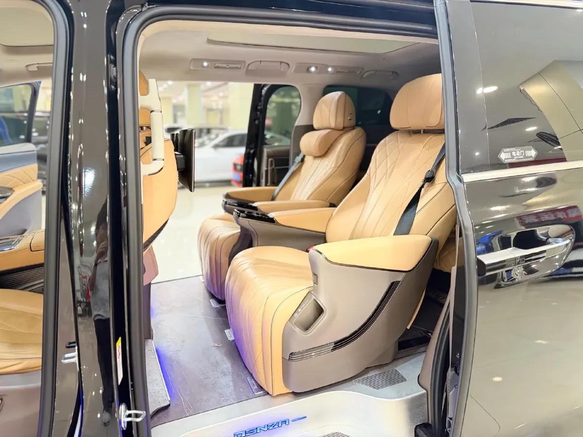 2022 Honda Odyssey 2.0L 146HP L4 E-CVT Hybrid,autocango,china used car exporter,china ev exporter,chinese used car exporter,chinese used ev exporter