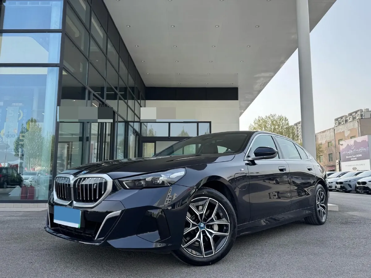 2024 BMW i5 BEV 79.05KWH,autocango,china used car exporter,china ev exporter,chinese used car exporter,chinese used ev exporter