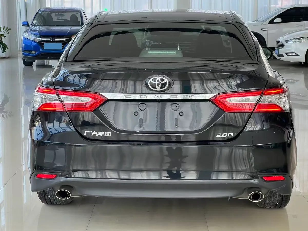 2019 Toyota Camry 2.0L 178HP L4 CVT,autocango,china used car exporter,china ev exporter,chinese used car exporter,chinese used ev exporter