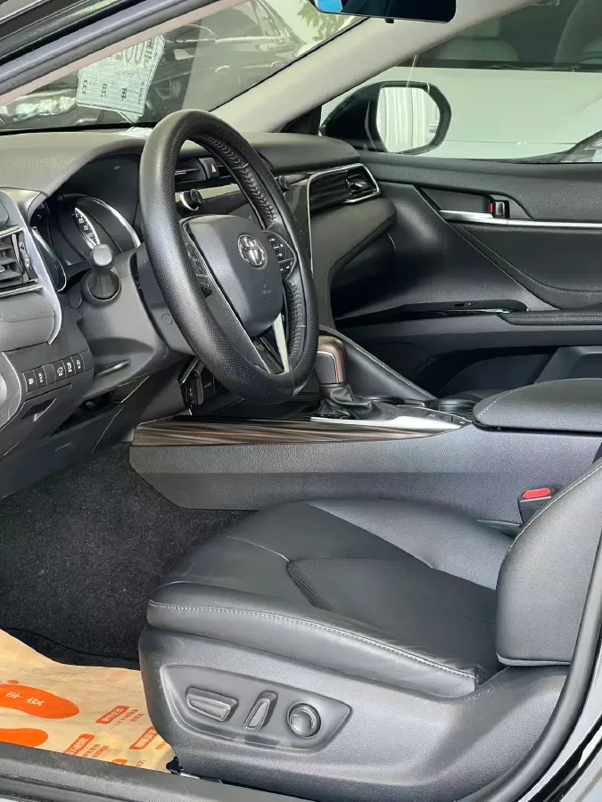 2019 Toyota Camry 2.0L 178HP L4 CVT,autocango,china used car exporter,china ev exporter,chinese used car exporter,chinese used ev exporter