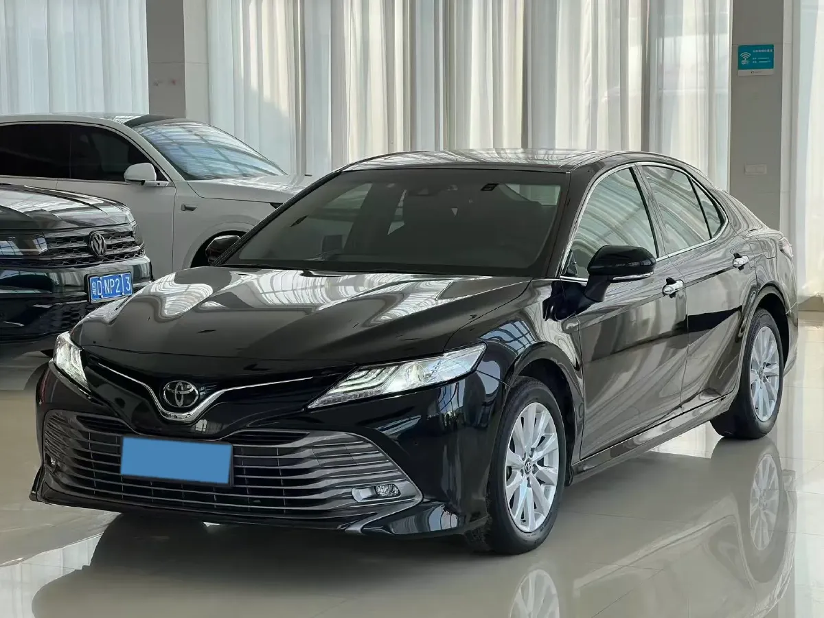 2019 Toyota Camry 2.0L 178HP L4 CVT,autocango,china used car exporter,china ev exporter,chinese used car exporter,chinese used ev exporter