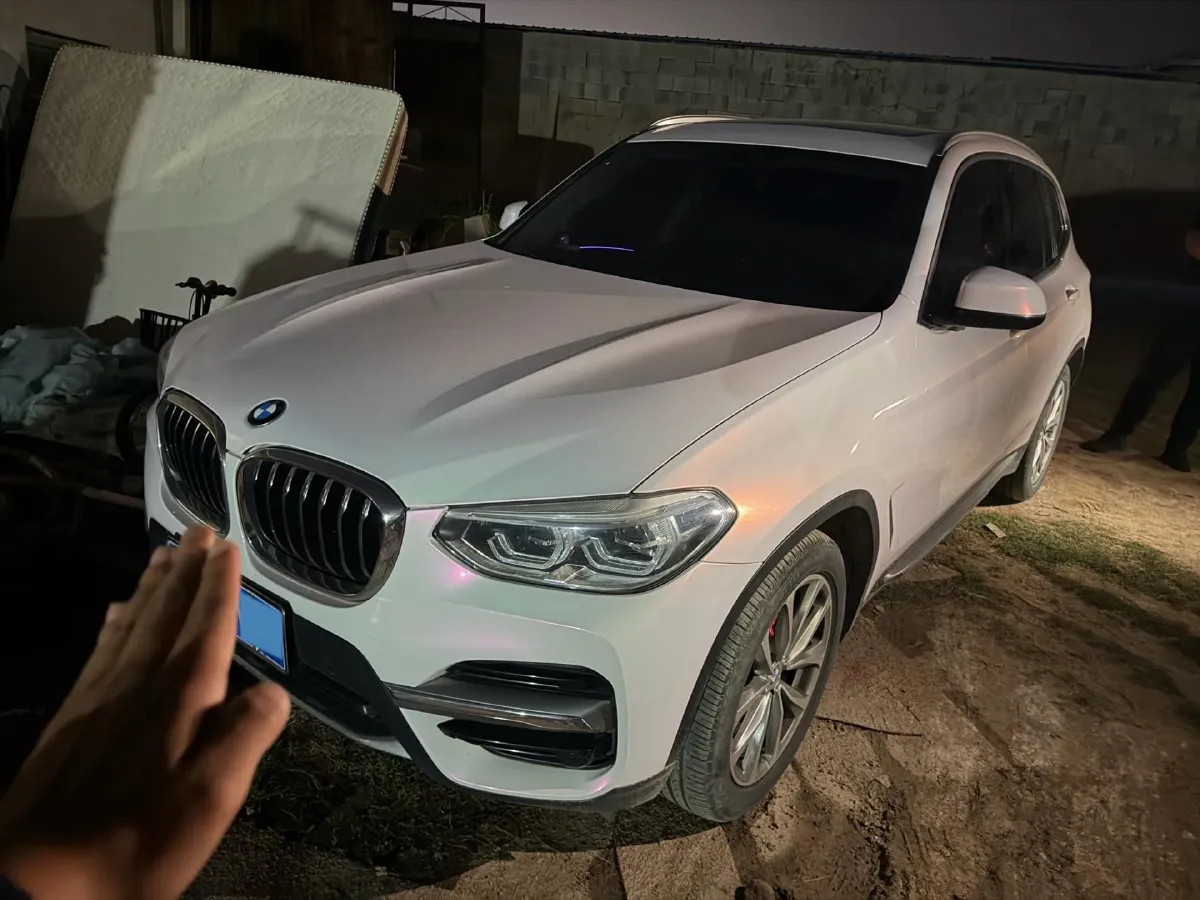 2021 BMW X3 2.0T 184HP L4 8AT,autocango,china used car exporter,china ev exporter,chinese used car exporter,chinese used ev exporter