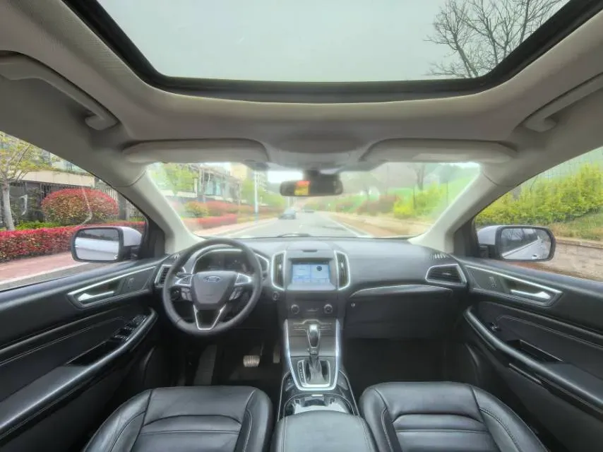 2018 Ford Edge 2.0T 245HP L4 6AT,autocango,china used car exporter,china ev exporter,chinese used car exporter,chinese used ev exporter