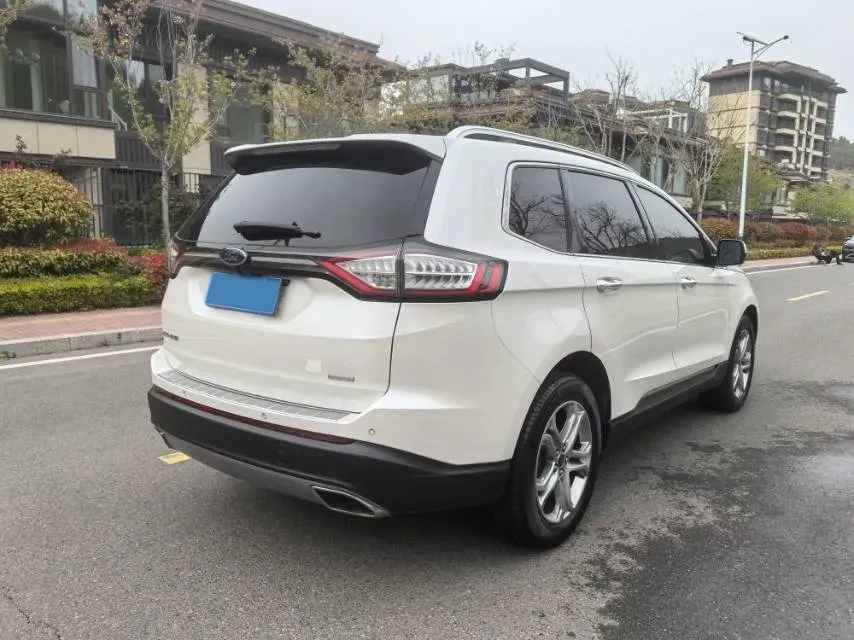 2018 Ford Edge 2.0T 245HP L4 6AT,autocango,china used car exporter,china ev exporter,chinese used car exporter,chinese used ev exporter