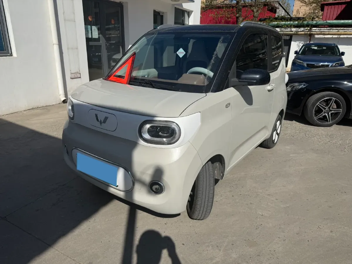 2024 WuLing HongGuang MINI EV BEV 17.3KWH,autocango,china used car exporter,china ev exporter,chinese used car exporter,chinese used ev exporter