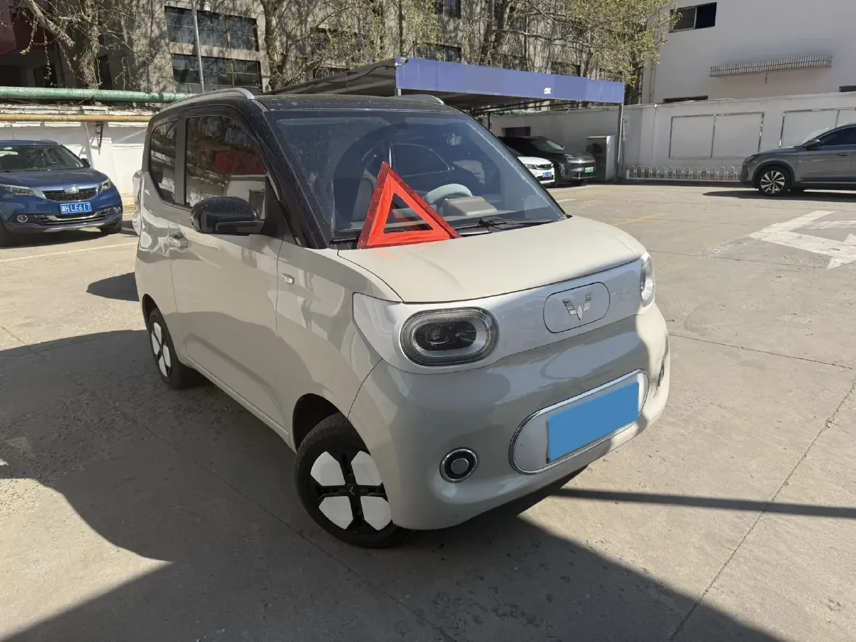 2024 WuLing HongGuang MINI EV BEV 17.3KWH,autocango,china used car exporter,china ev exporter,chinese used car exporter,chinese used ev exporter