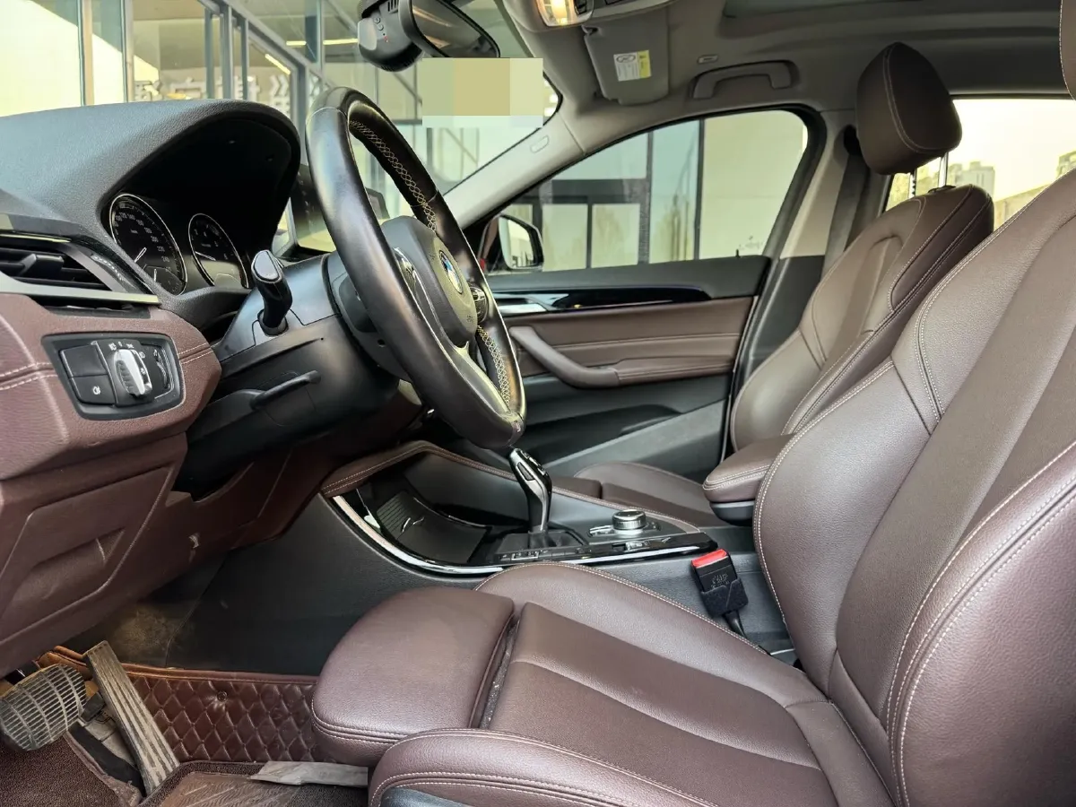 2023 BMW X2 2.0T 178HP L4 7DCT,autocango,china used car exporter,china ev exporter,chinese used car exporter,chinese used ev exporter