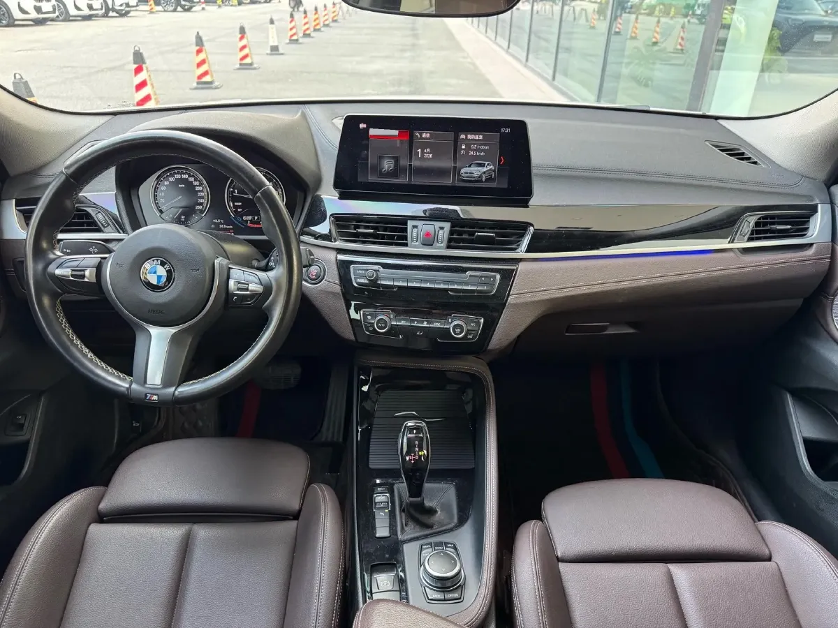 2023 BMW X2 2.0T 178HP L4 7DCT,autocango,china used car exporter,china ev exporter,chinese used car exporter,chinese used ev exporter