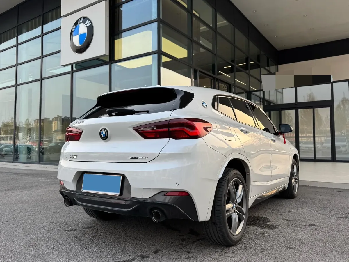 2023 BMW X2 2.0T 178HP L4 7DCT,autocango,china used car exporter,china ev exporter,chinese used car exporter,chinese used ev exporter