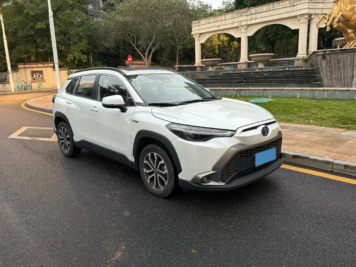2023 Toyota Frontlander 2.0L 152HP L4 E-CVT Hybrid,autocango,china used car exporter,china ev exporter,chinese used car exporter,chinese used ev exporter