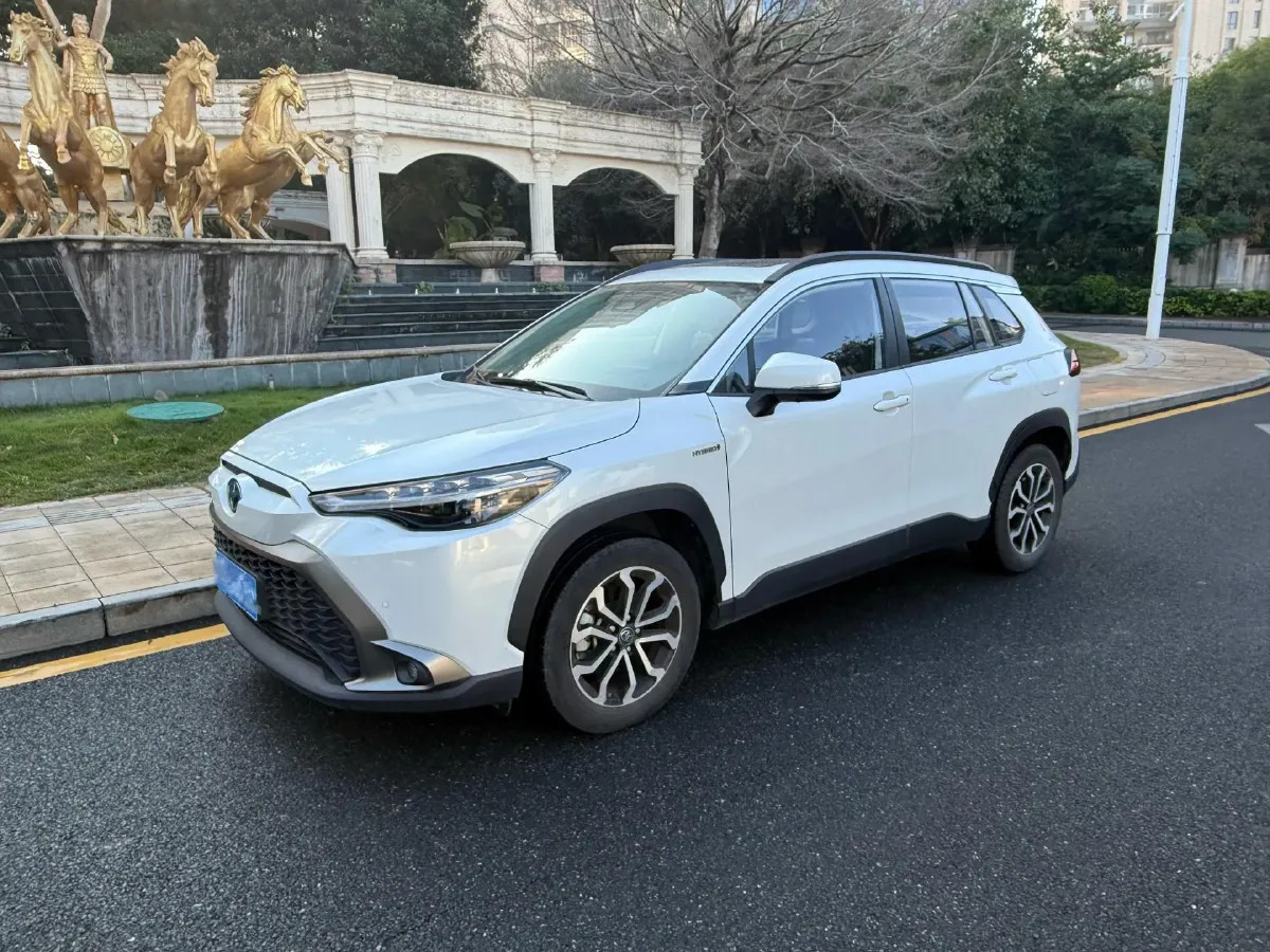 2023 Toyota Frontlander 2.0L 152HP L4 E-CVT Hybrid,autocango,china used car exporter,china ev exporter,chinese used car exporter,chinese used ev exporter