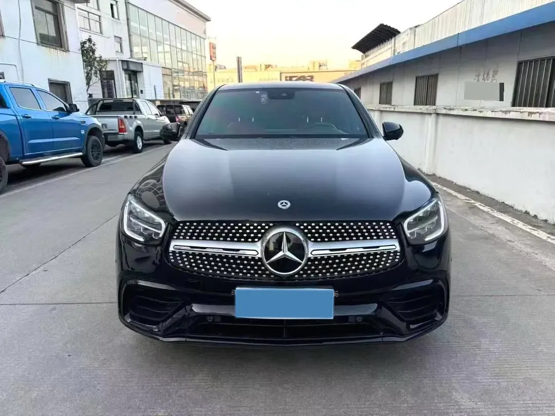 2022 Mercedes-Benz GLC Coupe 2.0T 258HP L4 9AT,autocango,china used car exporter,china ev exporter,chinese used car exporter,chinese used ev exporter