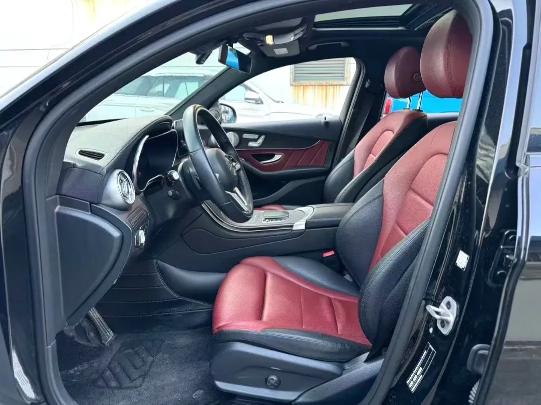 2022 Mercedes-Benz GLC Coupe 2.0T 258HP L4 9AT,autocango,china used car exporter,china ev exporter,chinese used car exporter,chinese used ev exporter