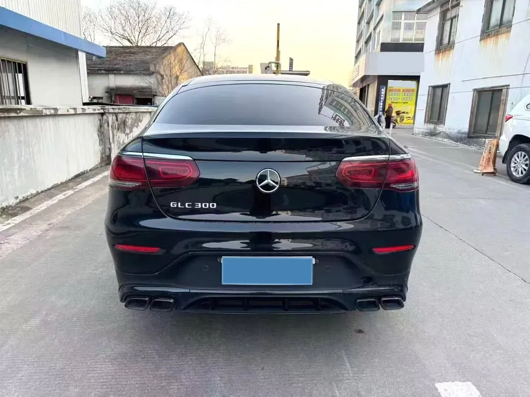 2022 Mercedes-Benz GLC Coupe 2.0T 258HP L4 9AT,autocango,china used car exporter,china ev exporter,chinese used car exporter,chinese used ev exporter