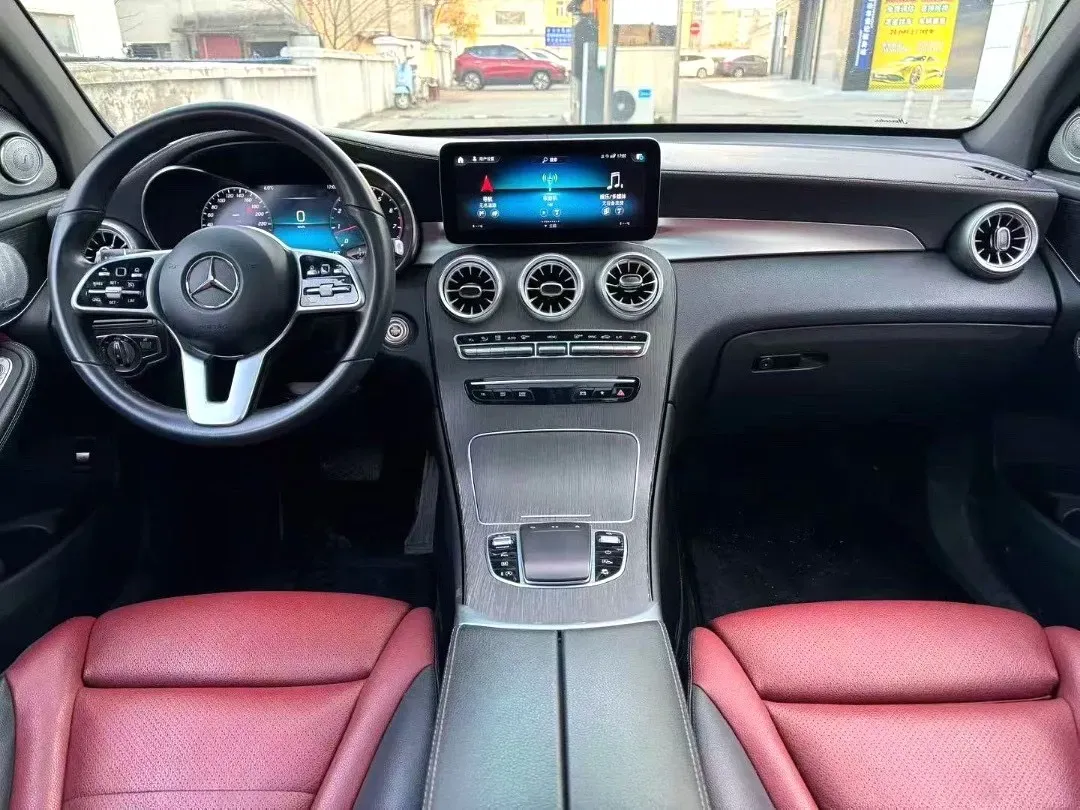 2022 Mercedes-Benz GLC Coupe 2.0T 258HP L4 9AT,autocango,china used car exporter,china ev exporter,chinese used car exporter,chinese used ev exporter