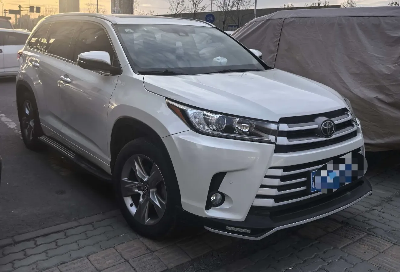 2018 Toyota Highlander 2.0T 220HP L4 6AT,autocango,china used car exporter,china ev exporter,chinese used car exporter,chinese used ev exporter