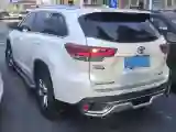 2018 Toyota Highlander 2.0T 220HP L4 6AT