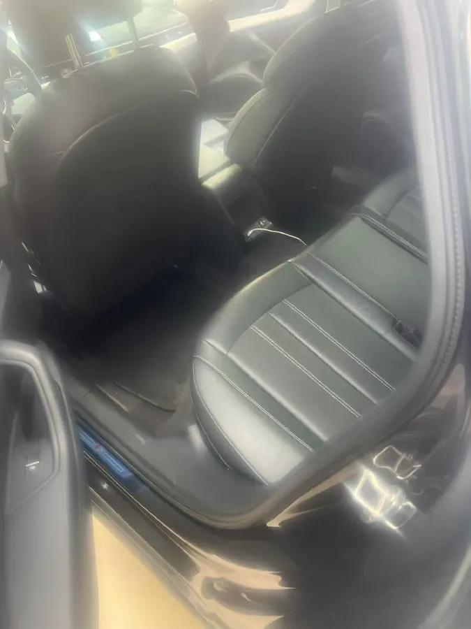 2022 Audi A4L 2.0T 150HP L4 7DCT,autocango,china used car exporter,china ev exporter,chinese used car exporter,chinese used ev exporter