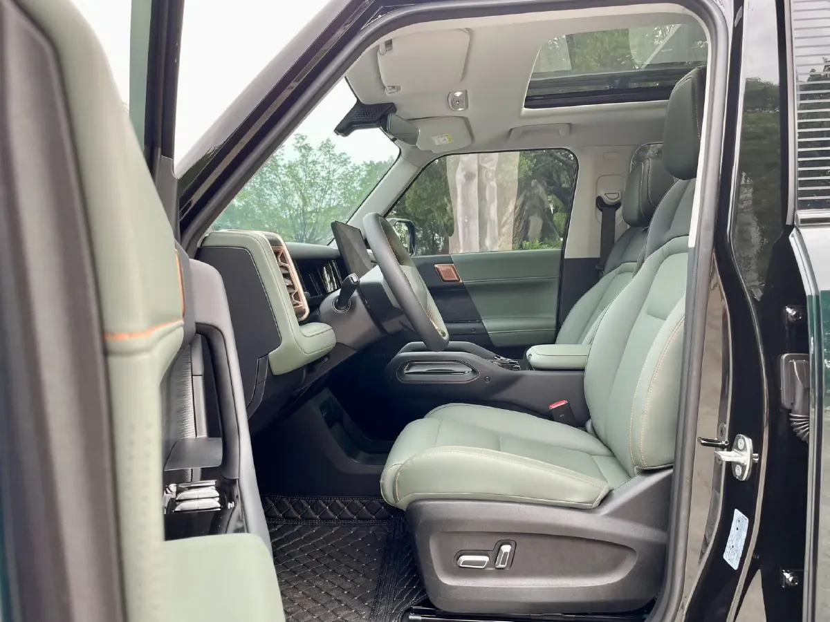 2024 iCAR iCAR 03T BEV 69.77KWH,autocango,china used car exporter,china ev exporter,chinese used car exporter,chinese used ev exporter