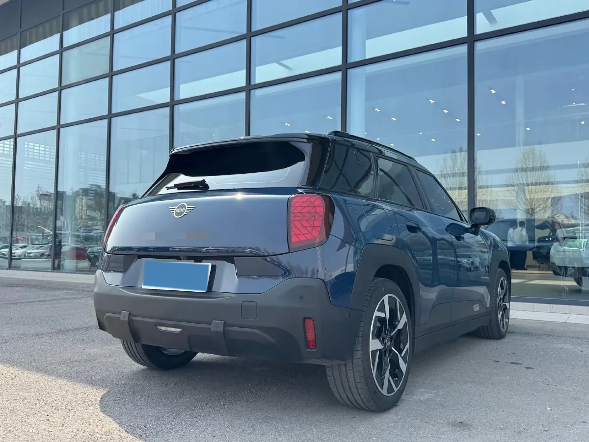 2024 MINI ACEMAN BEV 51.5KWH,autocango,china used car exporter,china ev exporter,chinese used car exporter,chinese used ev exporter