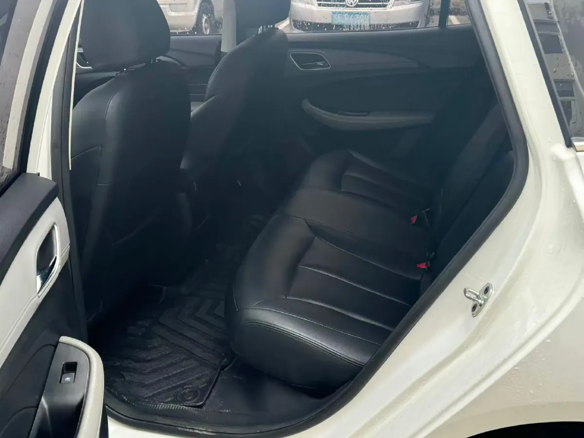 2019 Roewe Ei5 BEV 52.5KWH,autocango,china used car exporter,china ev exporter,chinese used car exporter,chinese used ev exporter