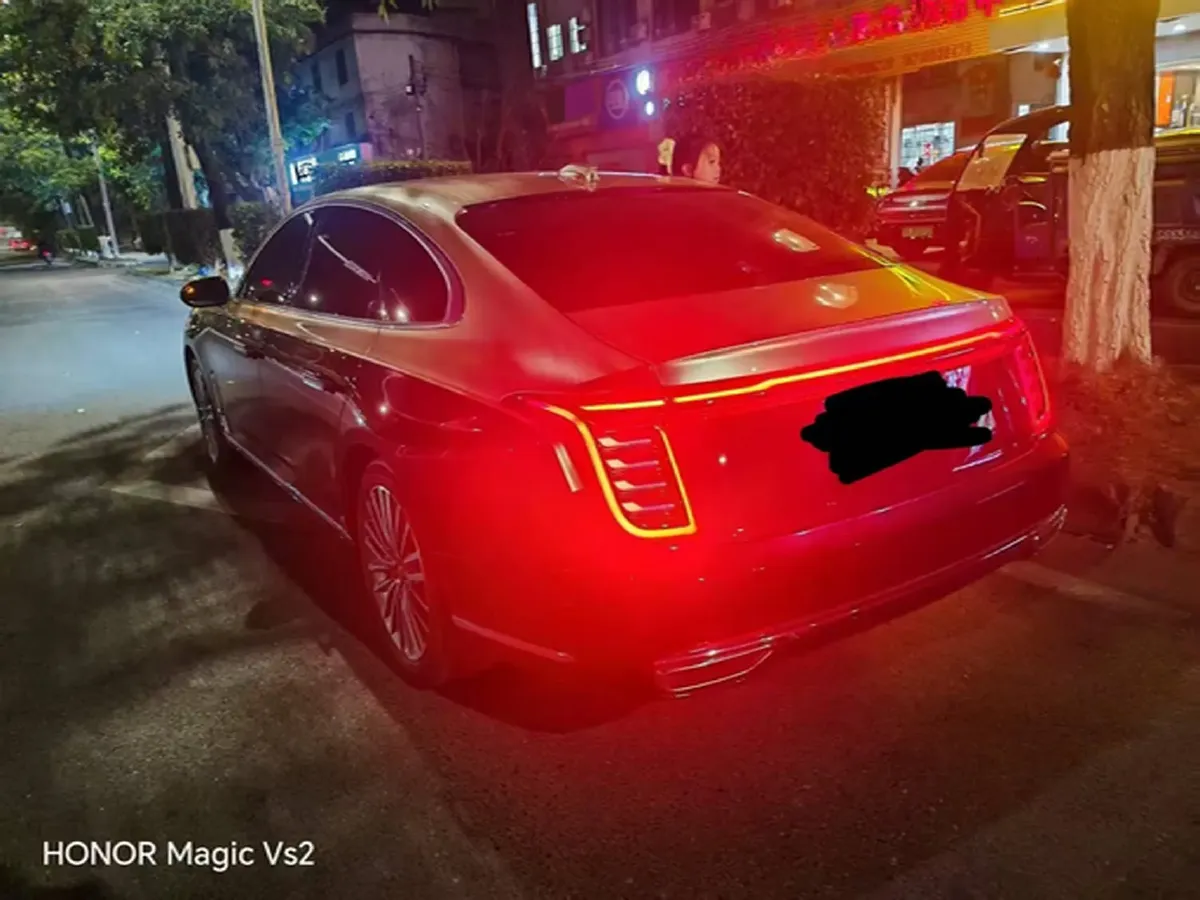 2020 HongQi H9 2.0T 252HP L4 7DCT,autocango,china used car exporter,china ev exporter,chinese used car exporter,chinese used ev exporter