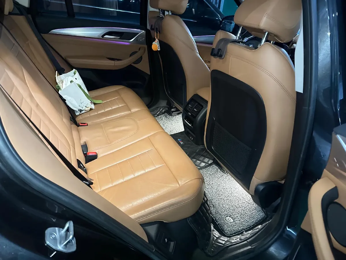 2020 Volvo XC60 2.0T 254HP L4 8AT,autocango,china used car exporter,china ev exporter,chinese used car exporter,chinese used ev exporter