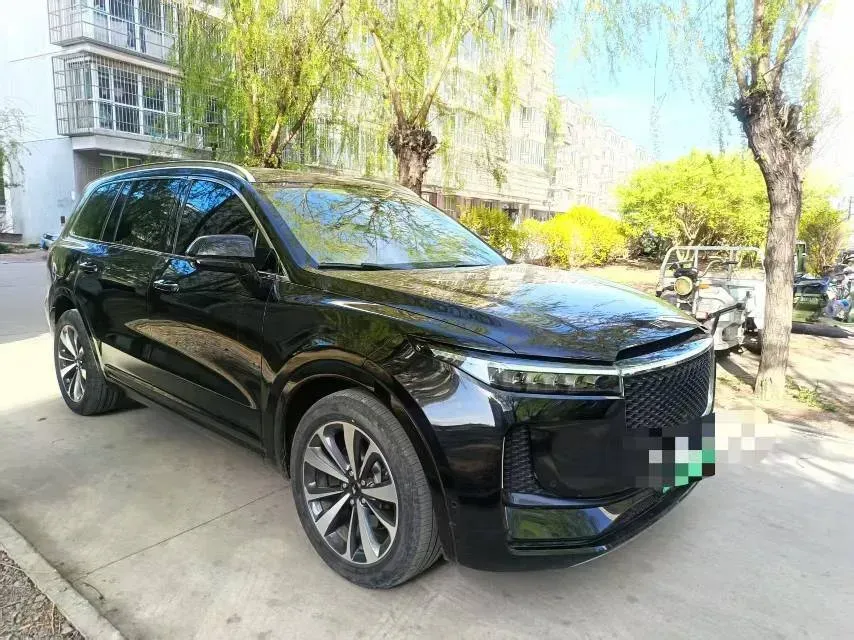 2020 Li ONE Range Extended 131HP REEV 40.5KWH,autocango,china used car exporter,china ev exporter,chinese used car exporter,chinese used ev exporter