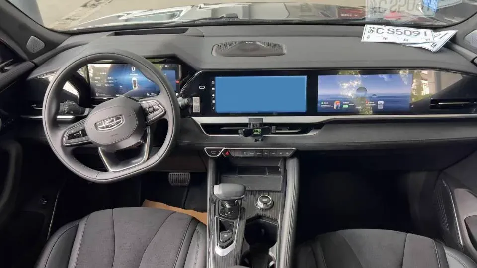 2024 Geely Monjaro 2.0T 238HP L4 8AT,autocango,china used car exporter,china ev exporter,chinese used car exporter,chinese used ev exporter