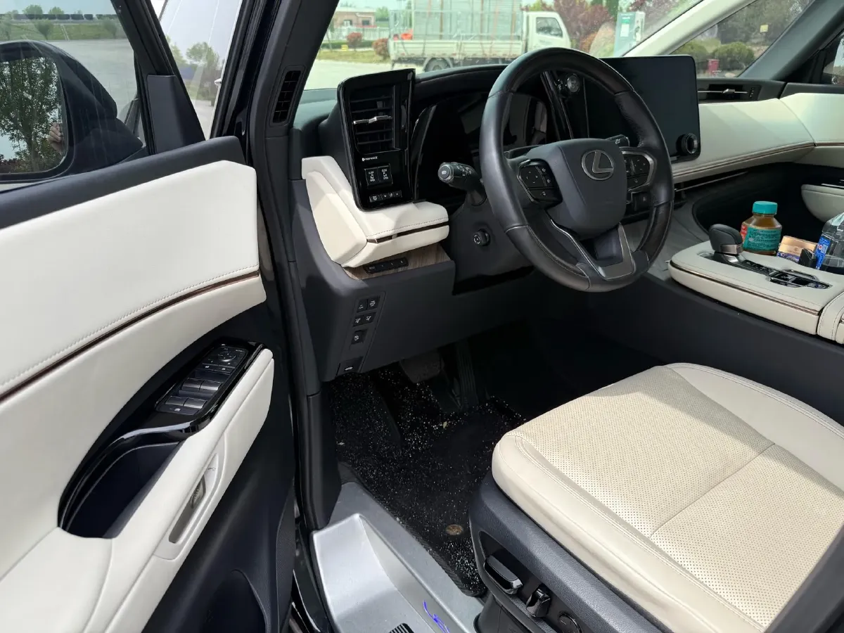 2023 Lexus LM 2.4T 271HP L4 6AT Hybrid,autocango,china used car exporter,china ev exporter,chinese used car exporter,chinese used ev exporter