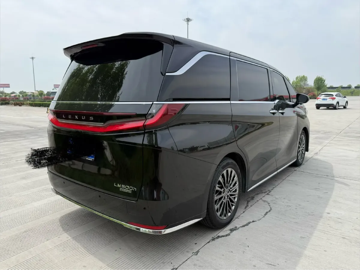 2023 Lexus LM 2.4T 271HP L4 6AT Hybrid,autocango,china used car exporter,china ev exporter,chinese used car exporter,chinese used ev exporter