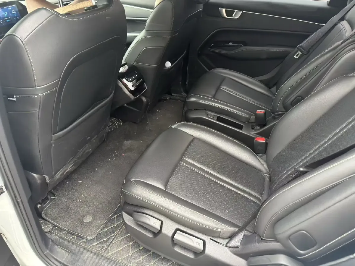 2020 WuLing KaiJie 1.5T 147HP L4 CVT,autocango,china used car exporter,china ev exporter,chinese used car exporter,chinese used ev exporter