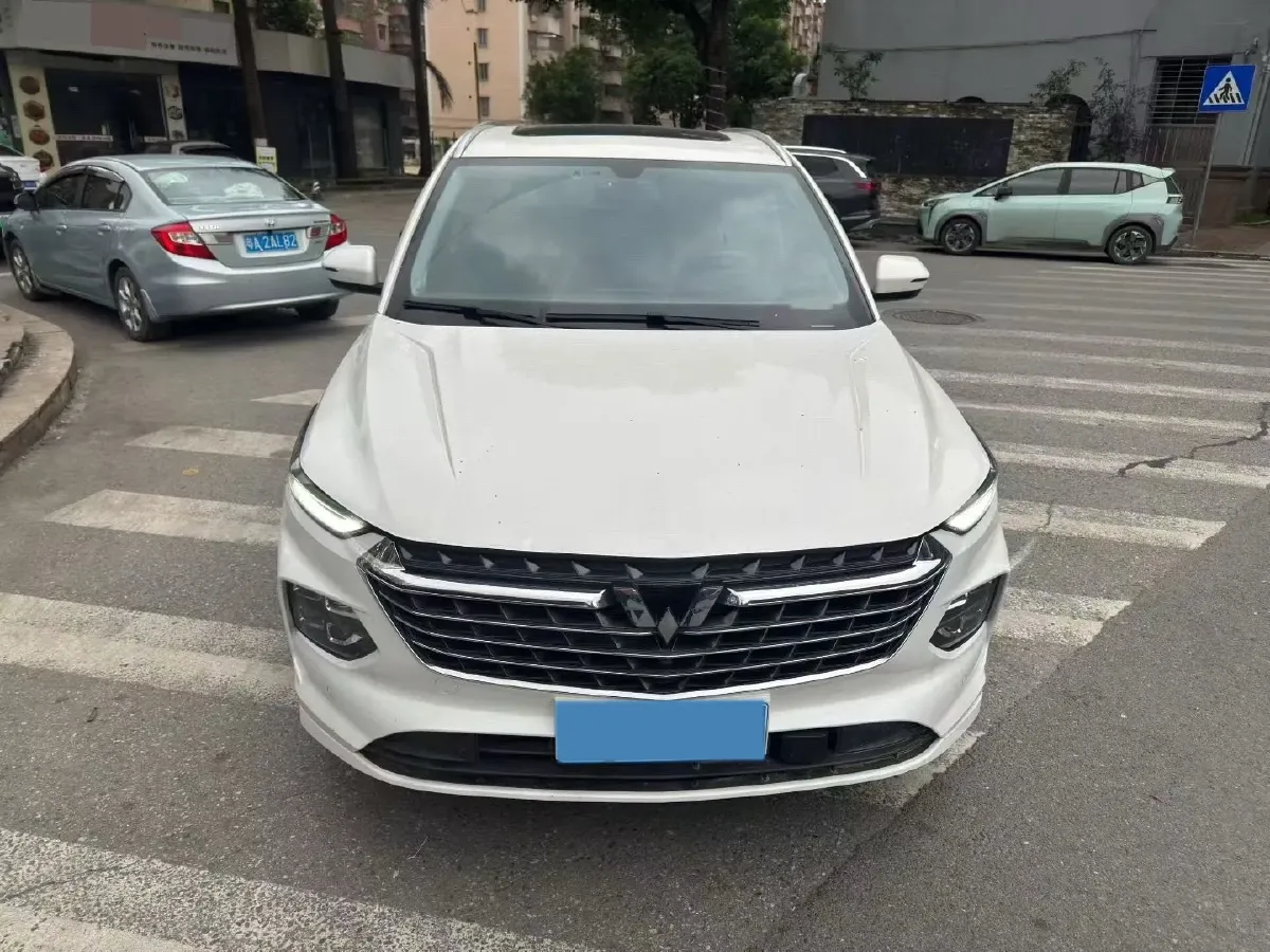 2020 WuLing KaiJie 1.5T 147HP L4 CVT,autocango,china used car exporter,china ev exporter,chinese used car exporter,chinese used ev exporter