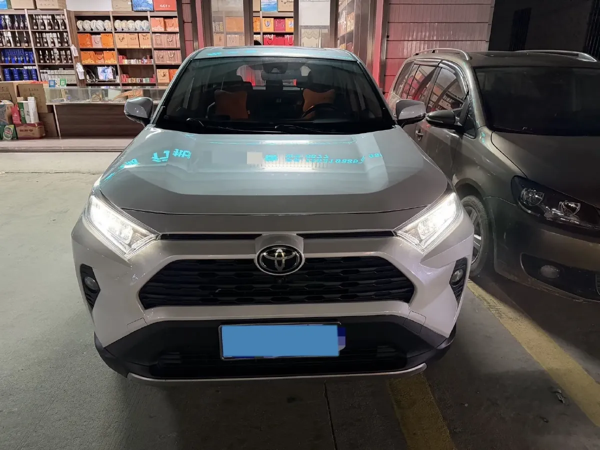 2022 Toyota RAV4 2.0L 171HP L4 CVT,autocango,china used car exporter,china ev exporter,chinese used car exporter,chinese used ev exporter