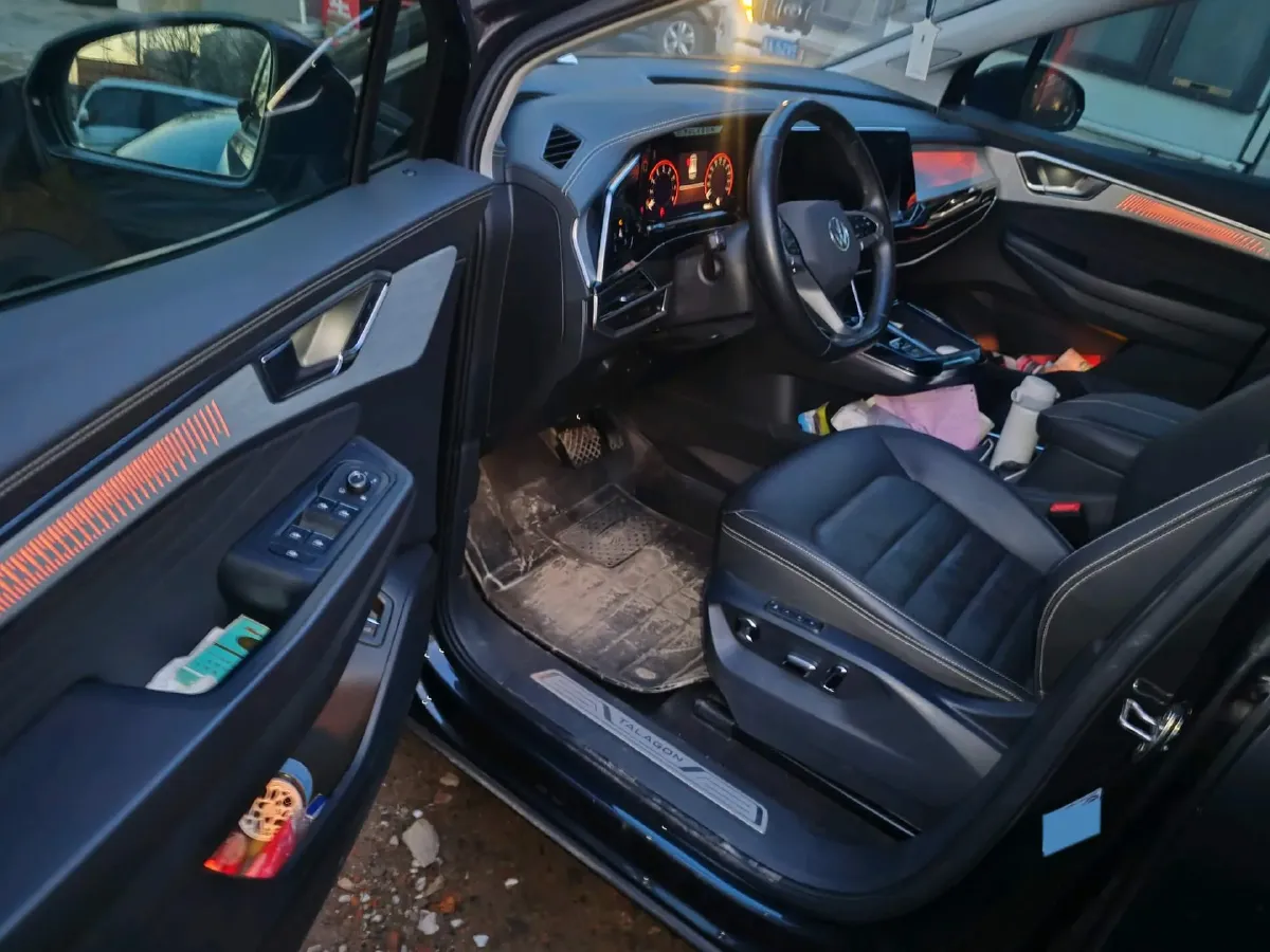 2022 Volkswagen Talagon 2.0T 220HP L4 7DCT,autocango,china used car exporter,china ev exporter,chinese used car exporter,chinese used ev exporter