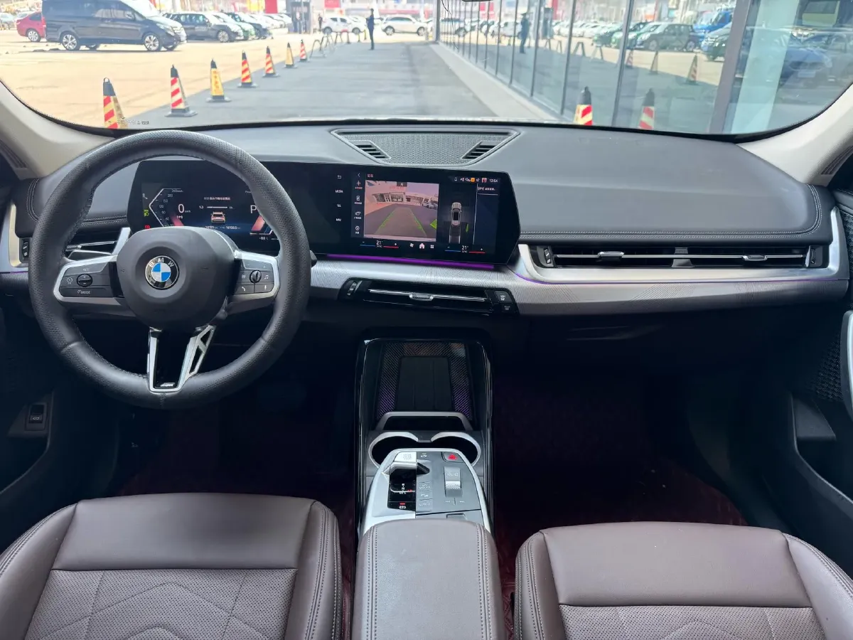 2024 BMW X1 2.0T 204HP L4 7DCT,autocango,china used car exporter,china ev exporter,chinese used car exporter,chinese used ev exporter