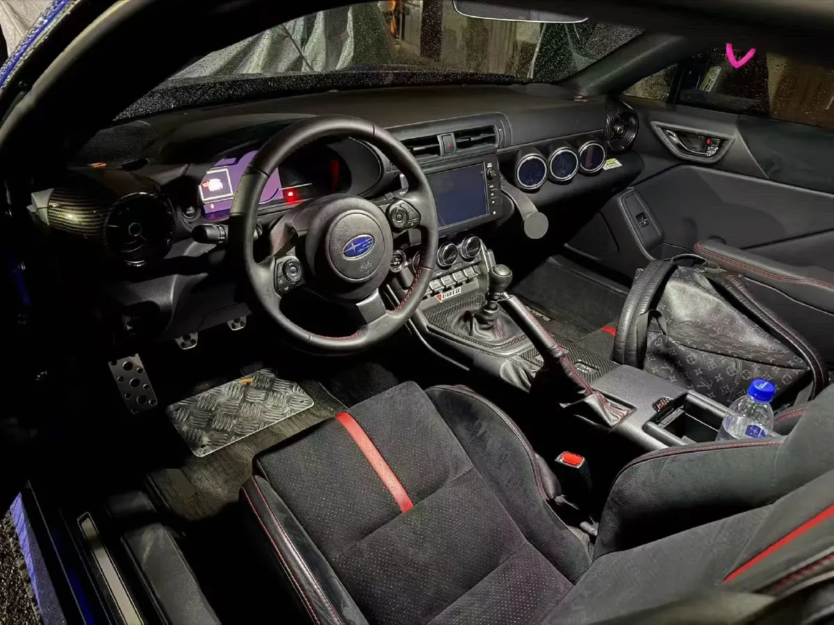 2022 Subaru BRZ 2.4L 234HP H4 6MT,autocango,china used car exporter,china ev exporter,chinese used car exporter,chinese used ev exporter