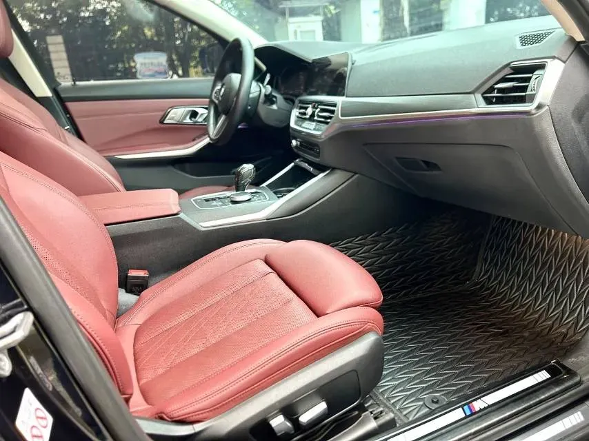 2022 BMW 3 Series 2.0T 184HP L4 8AT,autocango,china used car exporter,china ev exporter,chinese used car exporter,chinese used ev exporter