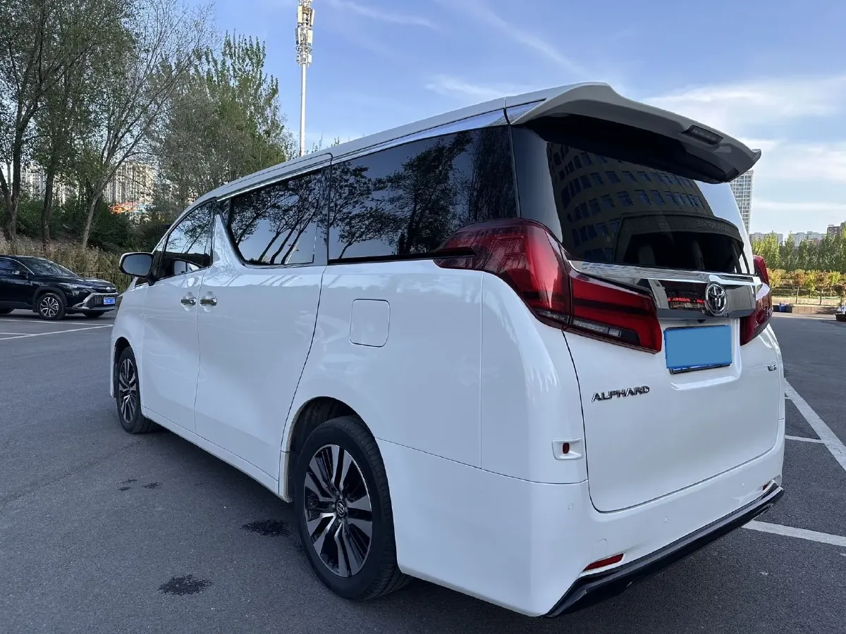 2018 Toyota Alphard 3.5L 275HP V6 6AT,autocango,china used car exporter,china ev exporter,chinese used car exporter,chinese used ev exporter
