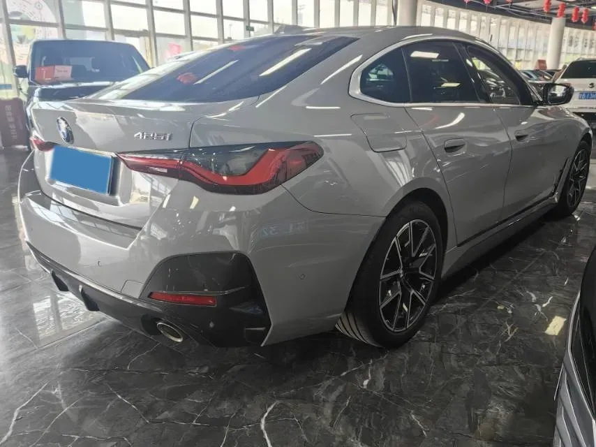 2022 BMW 8 Series 3.0T 333HP L6 8AT,autocango,china used car exporter,china ev exporter,chinese used car exporter,chinese used ev exporter