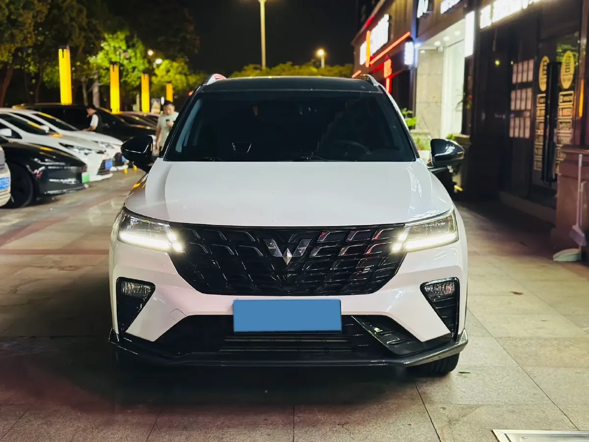 2022 WuLing XingChi 1.5T 147HP L4 CVT,autocango,china used car exporter,china ev exporter,chinese used car exporter,chinese used ev exporter
