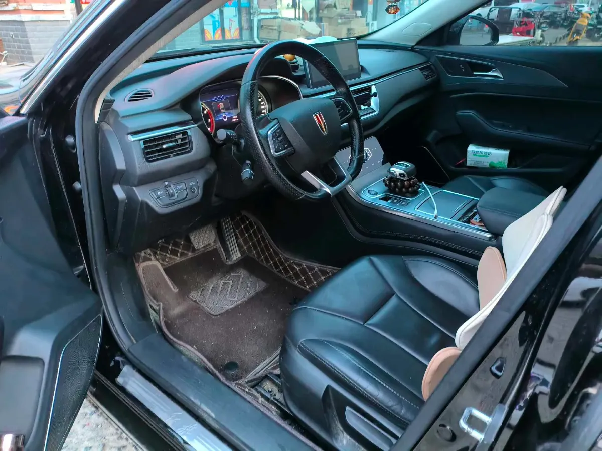 2022 HongQi H5 1.5T 169HP L4 7DCT,autocango,china used car exporter,china ev exporter,chinese used car exporter,chinese used ev exporter