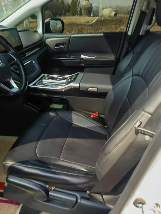 2024 Honda Odyssey 2.0L 146HP L4 E-CVT Hybrid,autocango,china used car exporter,china ev exporter,chinese used car exporter,chinese used ev exporter