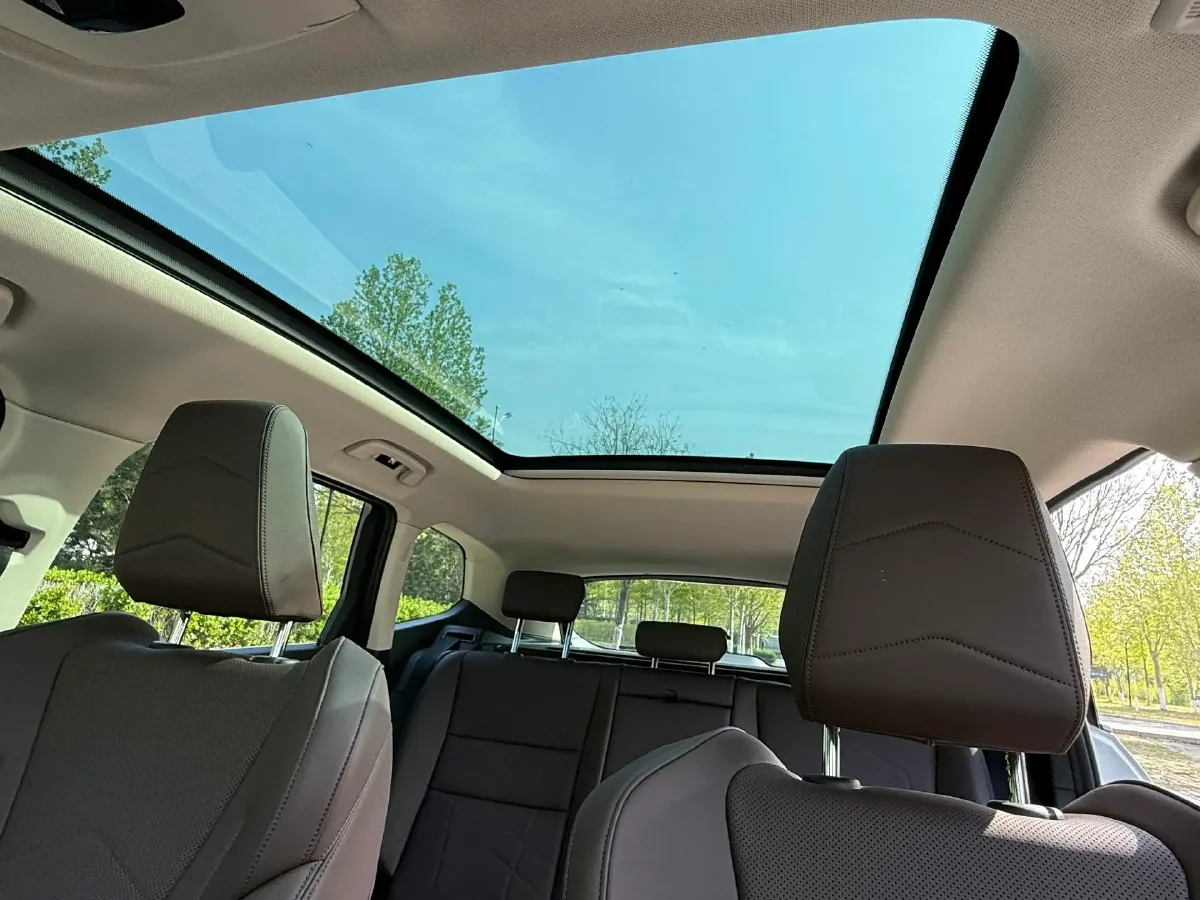 2024 BMW X1 1.5T 156HP L3 7DCT,autocango,china used car exporter,china ev exporter,chinese used car exporter,chinese used ev exporter