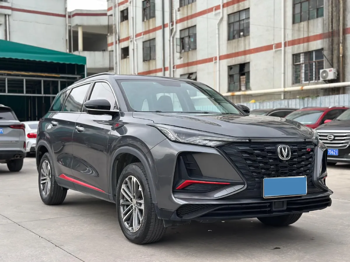 2022 ChangAn CS75 Plus 1.5T 178HP L4 6AT,autocango,china used car exporter,china ev exporter,chinese used car exporter,chinese used ev exporter