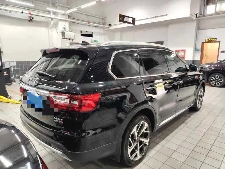 2022 HongQi HS7 2.0T 252HP L4 7DCT,autocango,china used car exporter,china ev exporter,chinese used car exporter,chinese used ev exporter